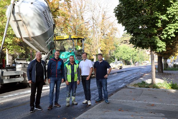 Straßenbau-Sanierungsarbeiten schreiten voran