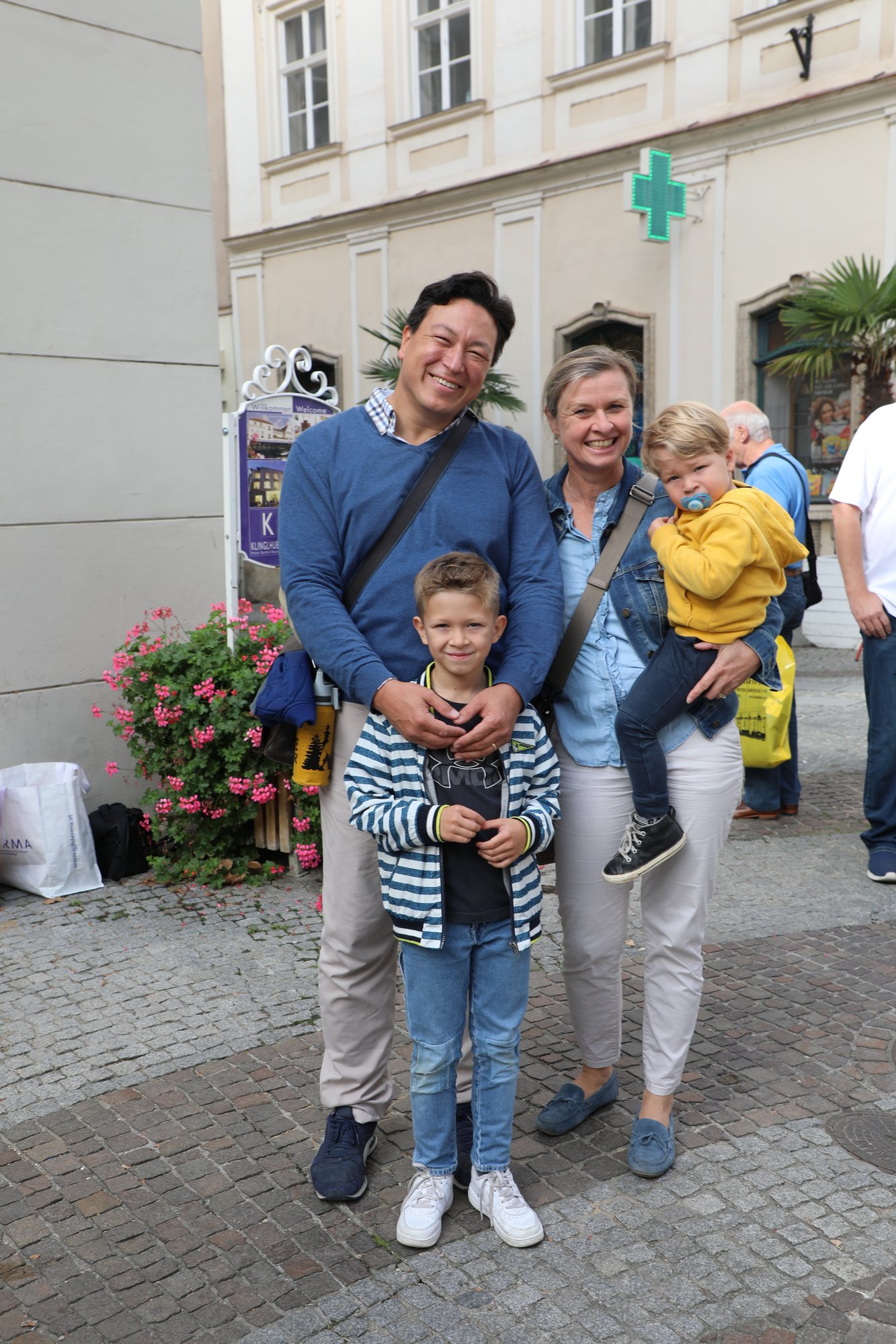 Krems unterstützt Pink-Ribbon-Aktion