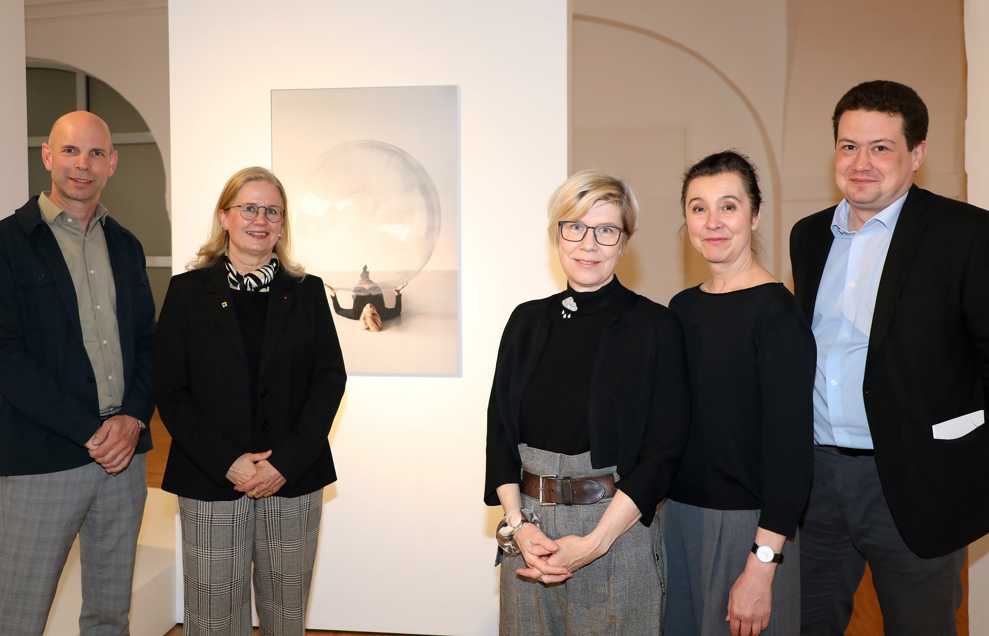 Neue Ausstellung von Judith P. Fischer – „LINIE PUNKT | LINE POINT“