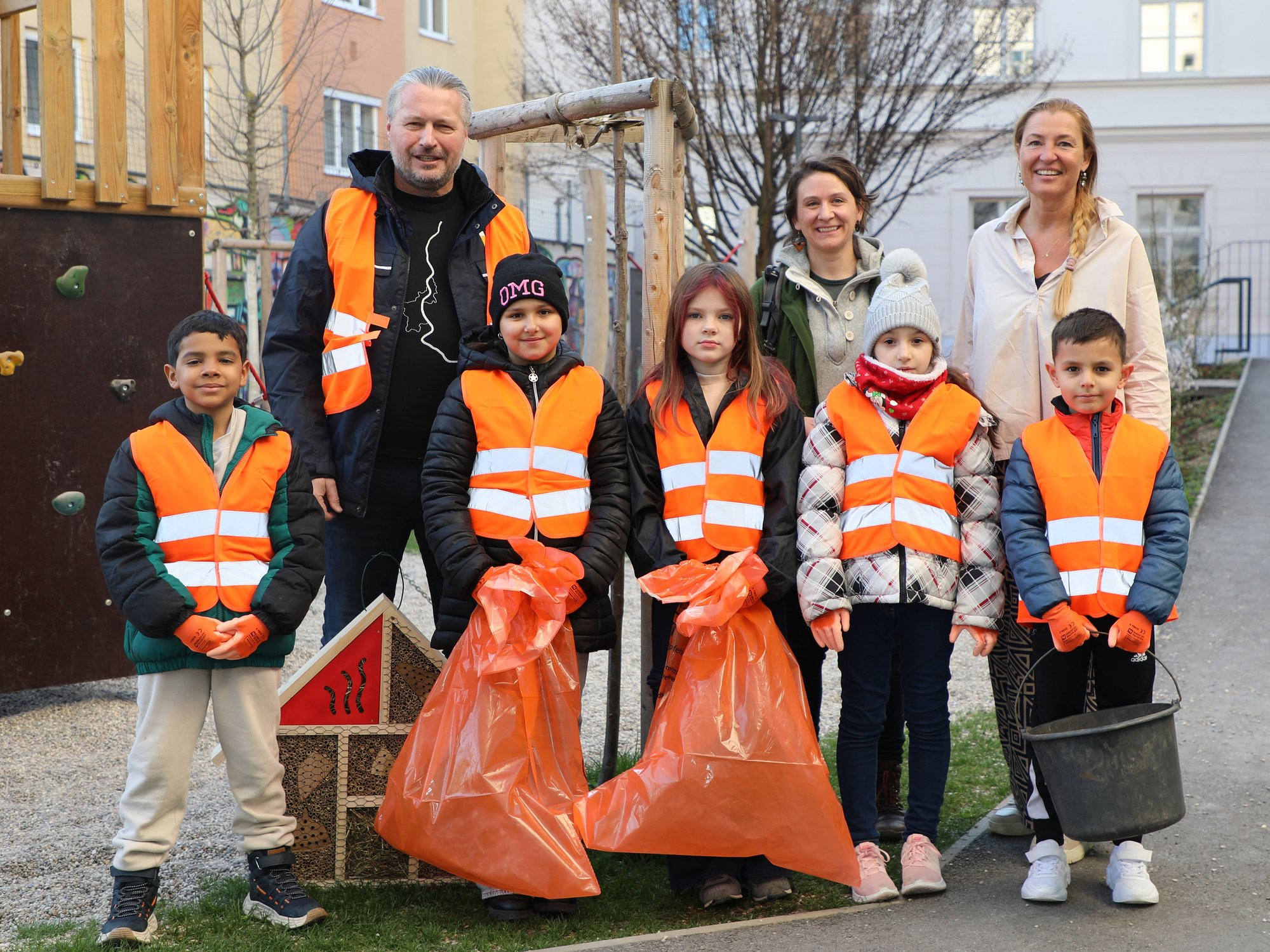 Stadtreinigungstage mit über 1.100 Helfer:innen