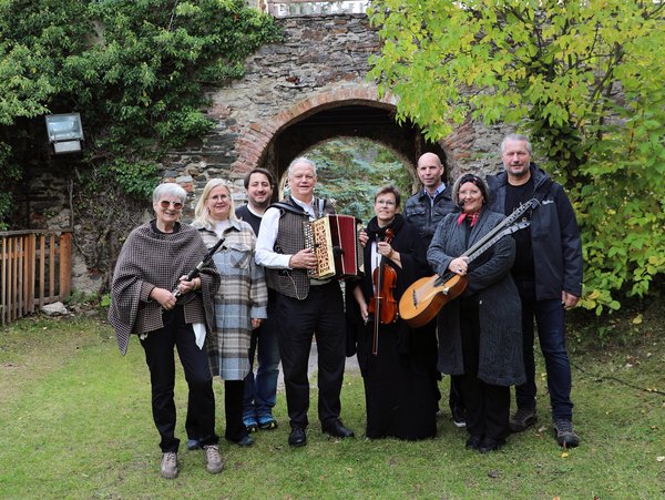 Das Ensemble Cremser Selection auf der Ruine Rehberg 