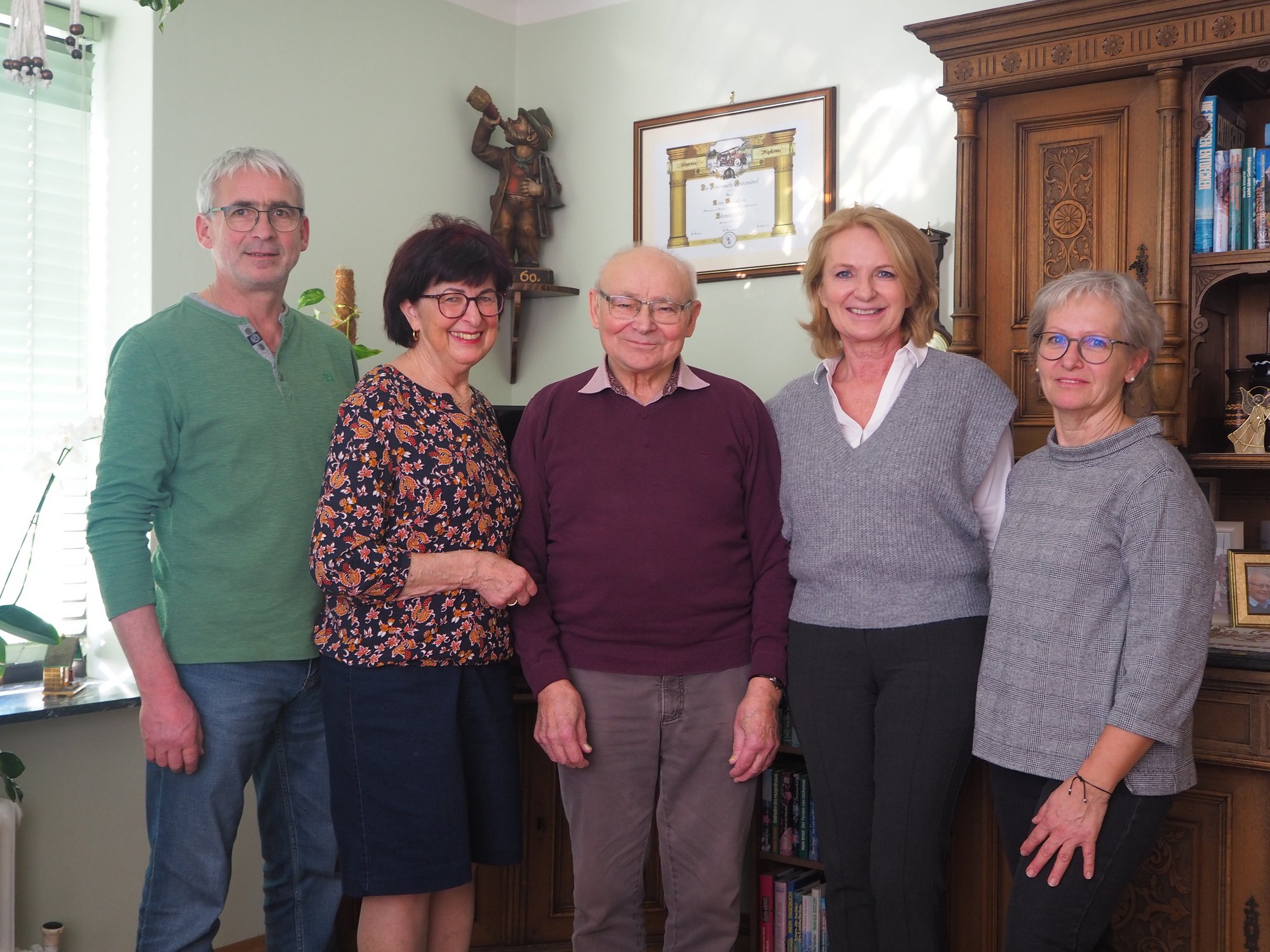 Vizebürgermeisterin Eva Hollerer gratulierte Anton Wieland zum 90. Geburtstag.