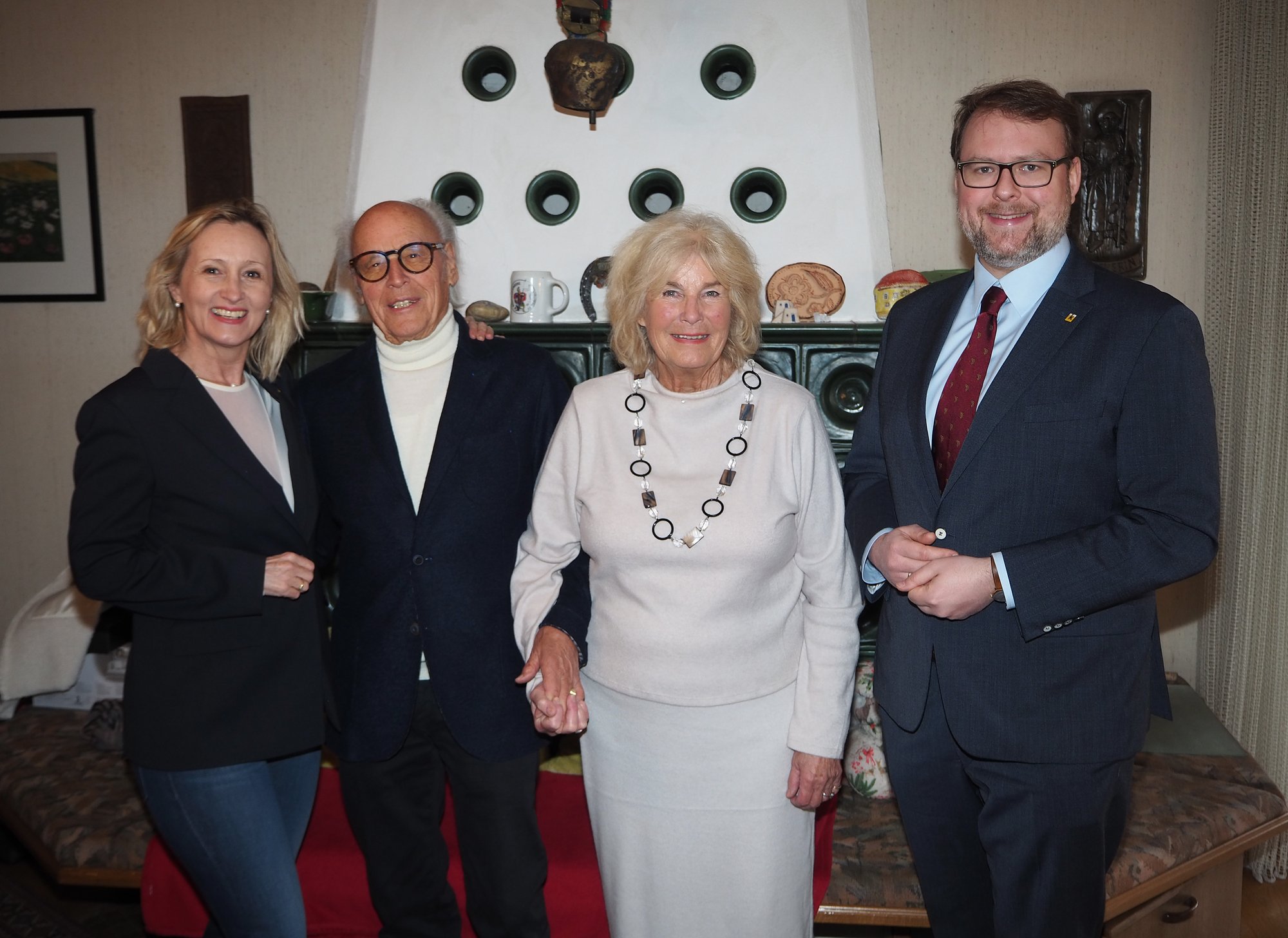 Vizebürgermeister Florian Kamleitner gratulierte Alfred Scharwitzl zum 90. Geburtstag.