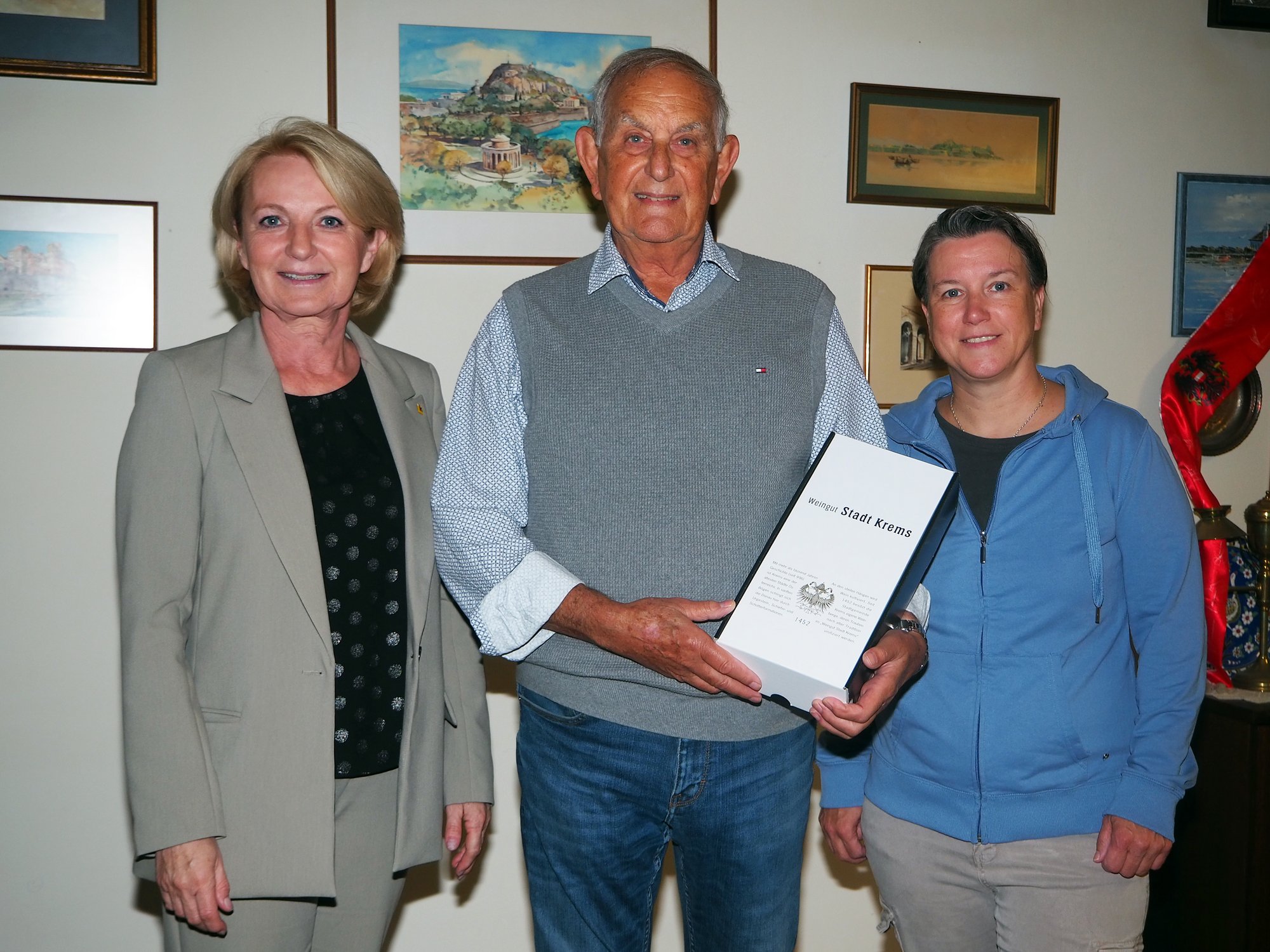 Vizebürgermeisterin Eva Hollerer gratulierte Aristophanes Woutselas zum 80. Geburtstag.