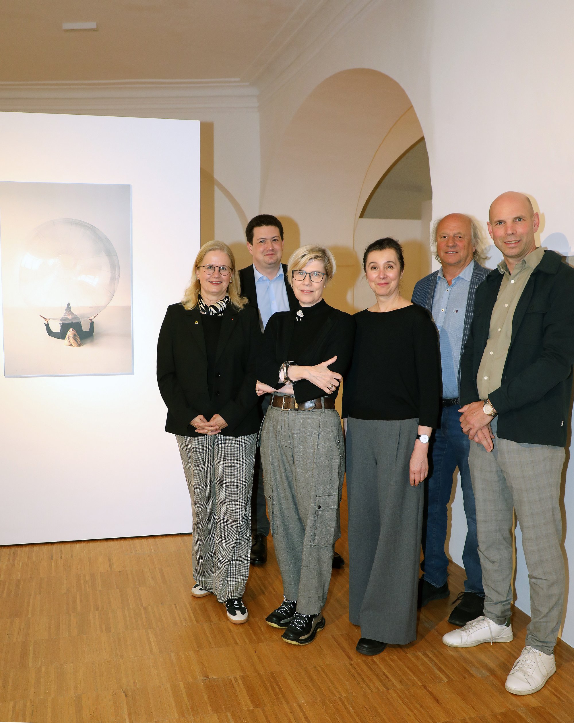 Neue Ausstellung von Judith P. Fischer – „LINIE PUNKT | LINE POINT“