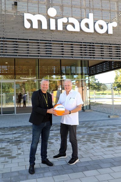 Neues Kremser Sport- und Freizeitbad mit großem Andrang eröffnet